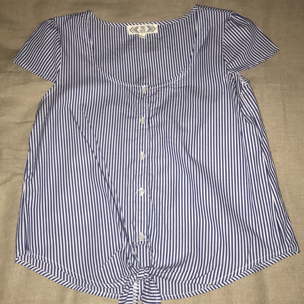 blue stripe shirt